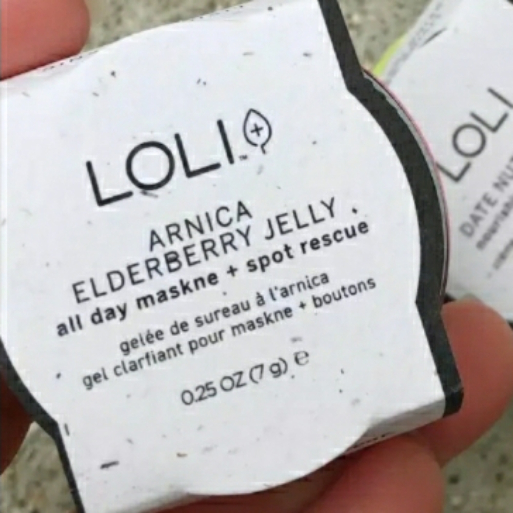 LOLI ARNICA ELDERBERRY JELLY MASKNE + SPOT RESCUE.